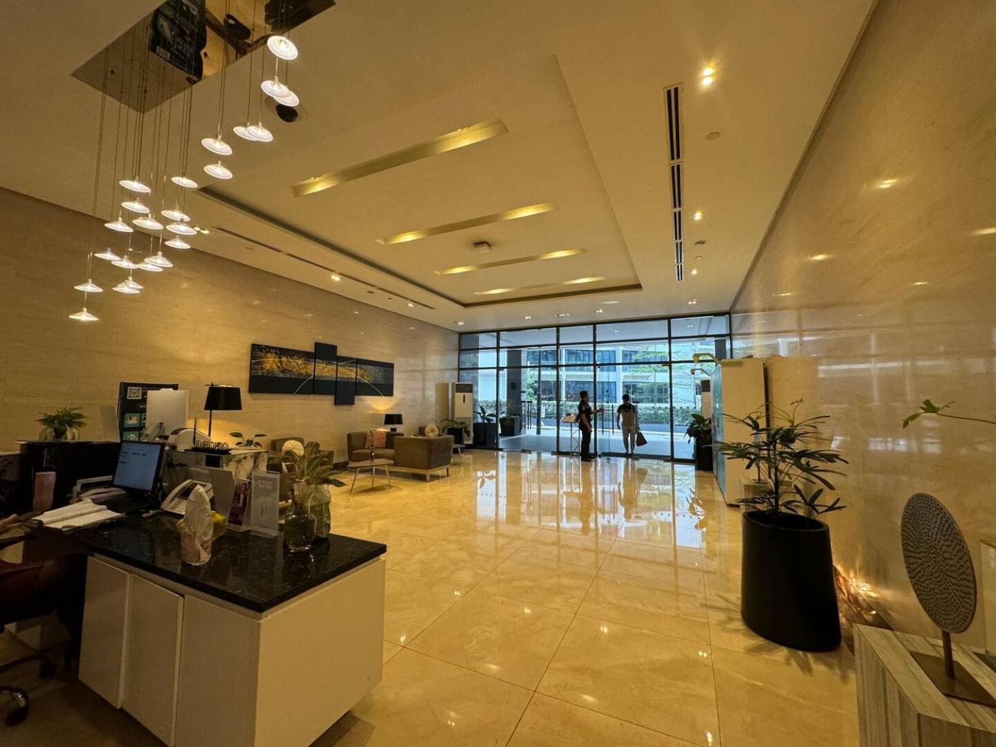 Studio At Viceroy T4 Florence Way Manilla Buitenkant foto
